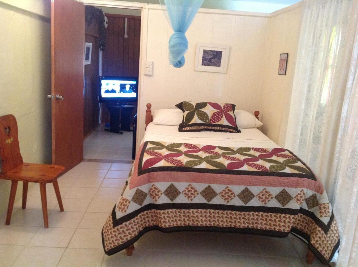 Rainbow Beach Apartments & Rooms Calibishie Esterno foto