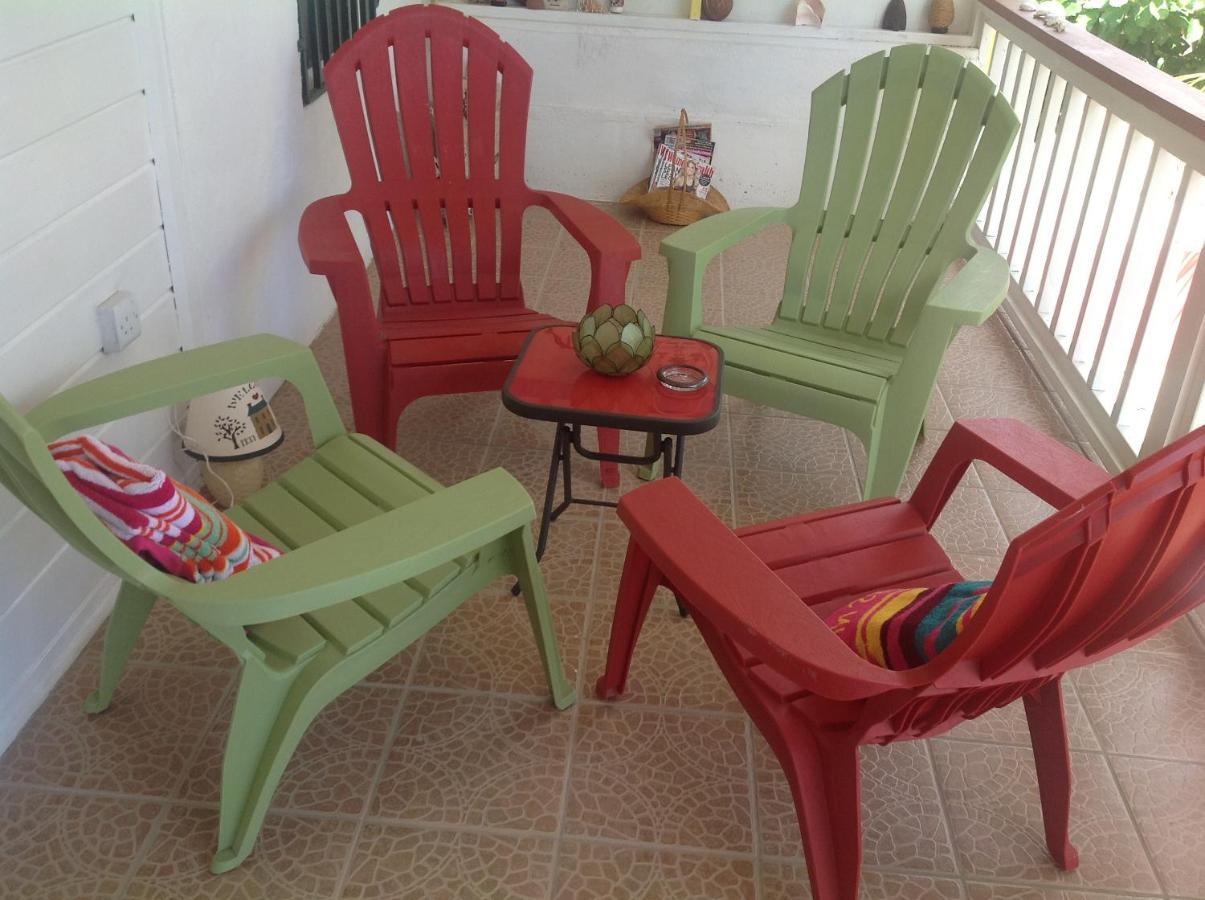 Rainbow Beach Apartments & Rooms Calibishie Esterno foto